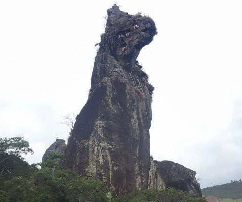 Pedra do Cão Sentado